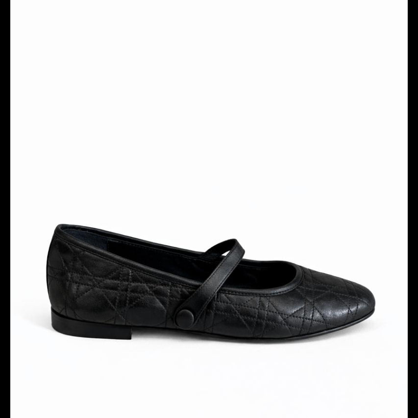 material:cuir|color:noir